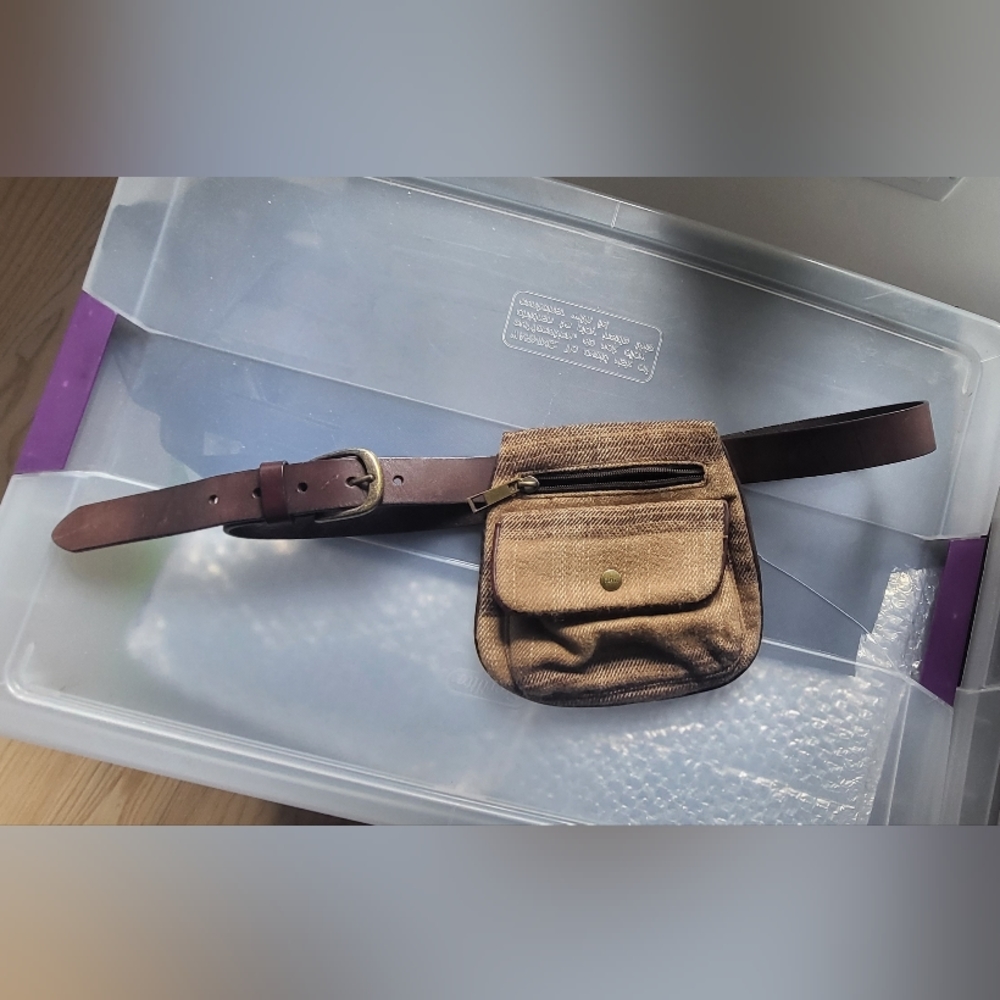 Fanny pack